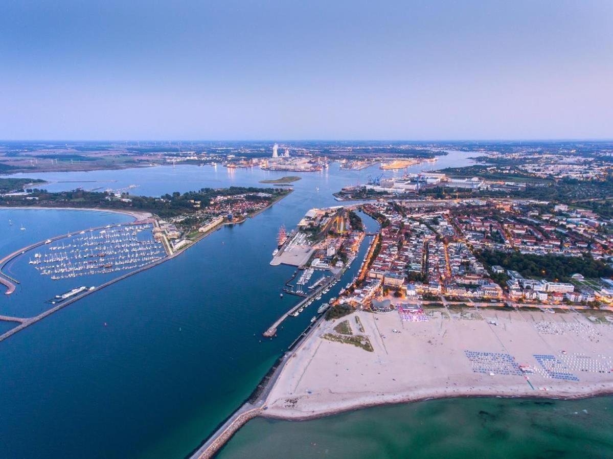 Apartamento Bootshaus/ Holzdeck Rostock Exterior foto